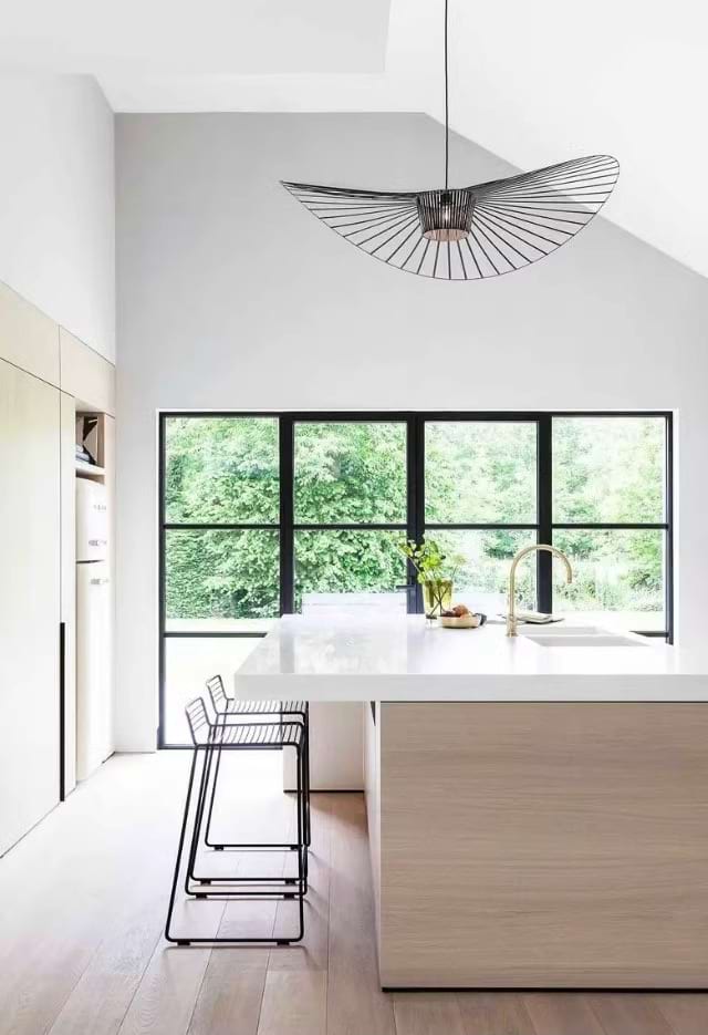 Vertigo light fixture